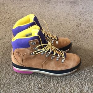 TIMBERLAND WOMEN SHOES